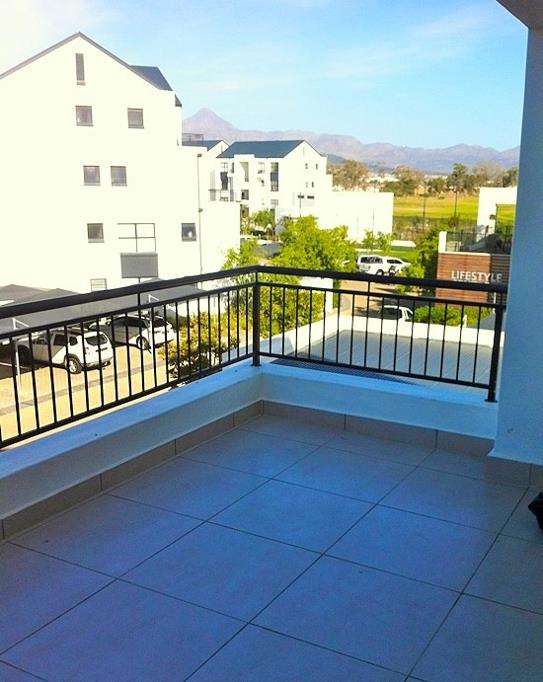 2 Bedroom Property for Sale in De Velde Western Cape